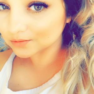 Meet your Posher, Anneth